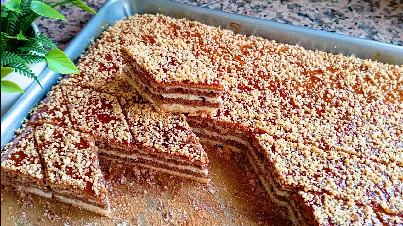 كروكي الطبقات👌خفيف و هش يذوب فالفم و بزاف بنين 🎊 😋 حلوة السنيوة سهلة و إقتصادية و تخرج كمية كبيرة