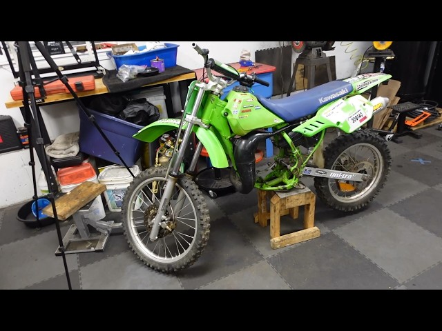 1989 Kawasaki KX80 Big Wheel Part 1 - YouTube
