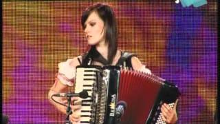 Polka punce - V deželi glasbe in petja chords