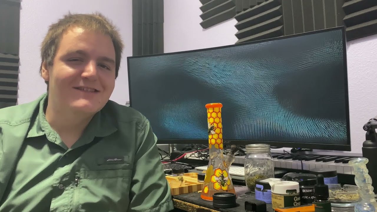 Smoking Afternoon Delight by Rhythm GMO x Trophy Wife