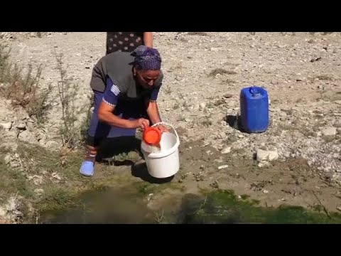 Qobustanda orta əsr yaşayışı: İnsanlar gölməçə suyu içir