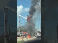 🔥 Trabajador cae de camión en llamas en Louisiana | Oaxaca Informa