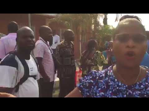 La police agresse un agent de SGS à Libreville