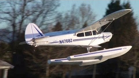 Super Cub by HobbyZone with floats