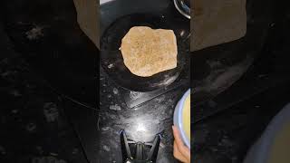 Aaloo paratha 🥰#viral #trending #shorts #roti #paratha #shortsfeed