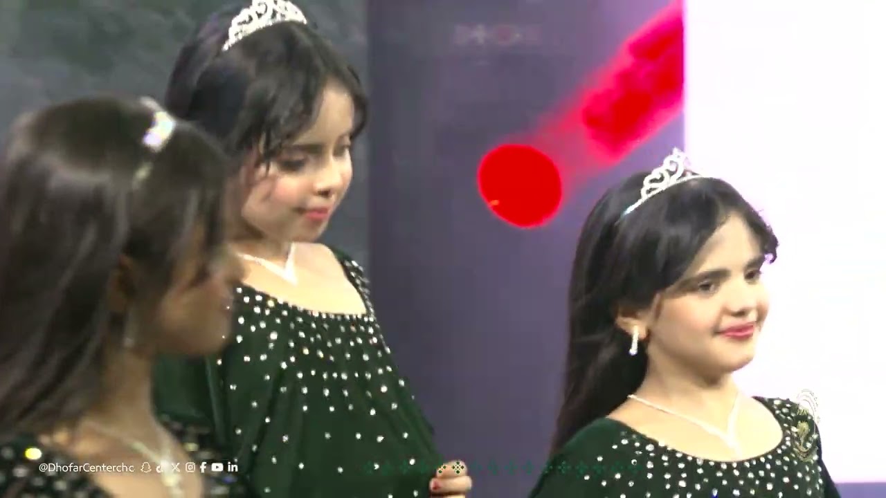 لوحة فن طبل النساء الظفاري “أرض المبادئ” الحفل الختامي