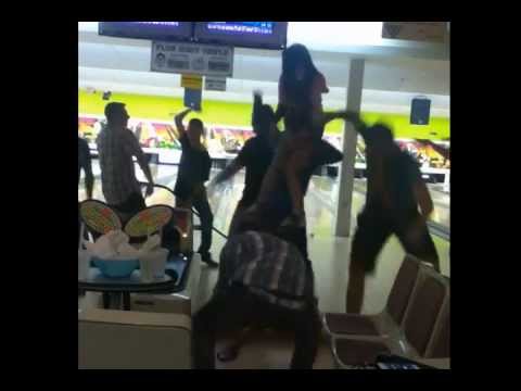 Harlem Shake Bowling