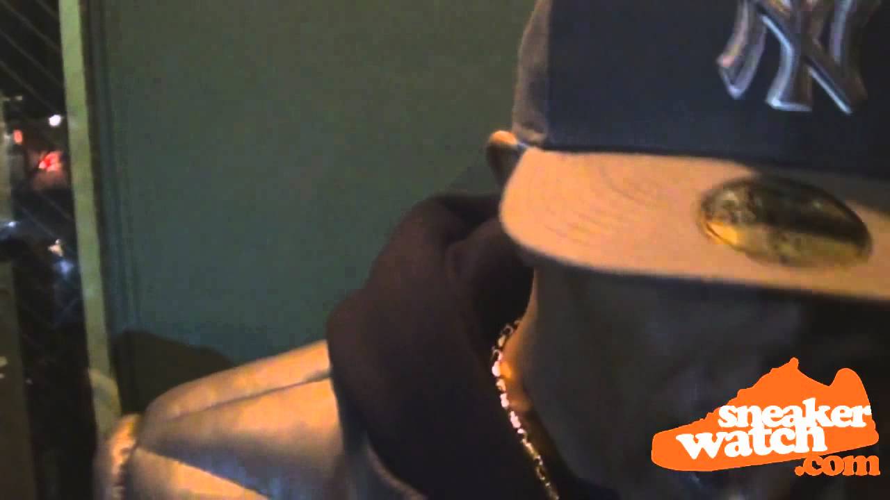 Rakim Breaks Down His Favorite Sneakers (SneakerWatch)