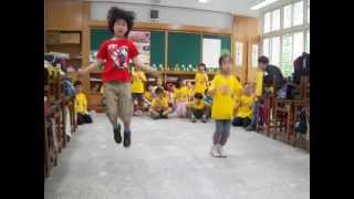 1020514-萬芳國小102下-練習跳繩-前跳(二)之1
