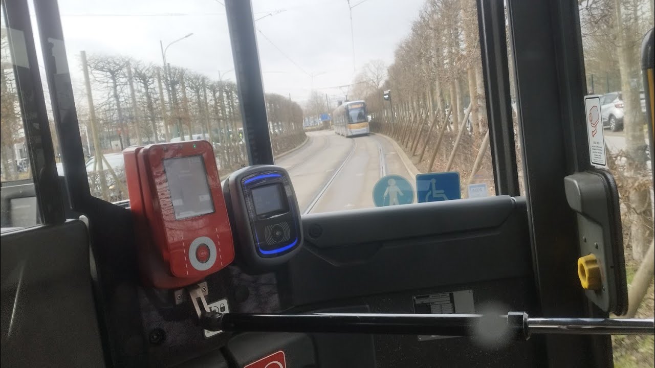 Detumberane tuvuga ivyuko umukobwa wanje azompfungishe mukubise😜