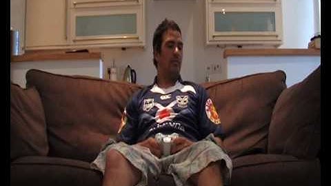 "HORI" HOW MANY HORIS DOES IT TAKE TO FIX A LIGHT BULB