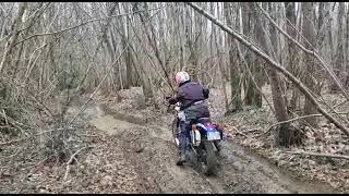 yamaha 250 TTR dans la boue ! screenshot 5