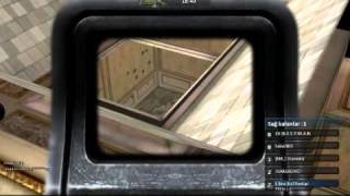 Adam Catıda Gezıyor