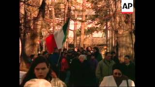 ITALY: CAVALESE: RESIDENTS MOURN DEAD AFTER CABLE CAR CRASH