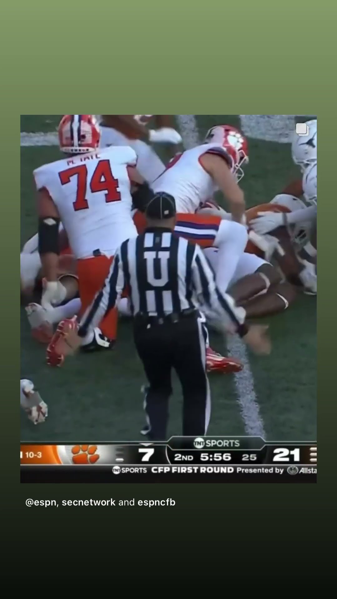 He got picked off #hoodnews #texas #clemson #interception #football #omg #how #wow #defense #wtf