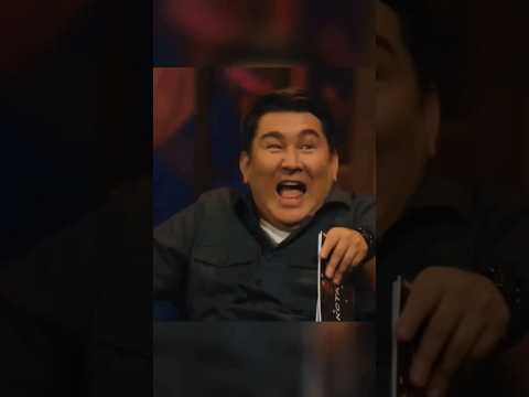 Как ты влезаеш в Мини Купер?#Азамат#Дорохов#Харламов#шоу#кстати#shorts#