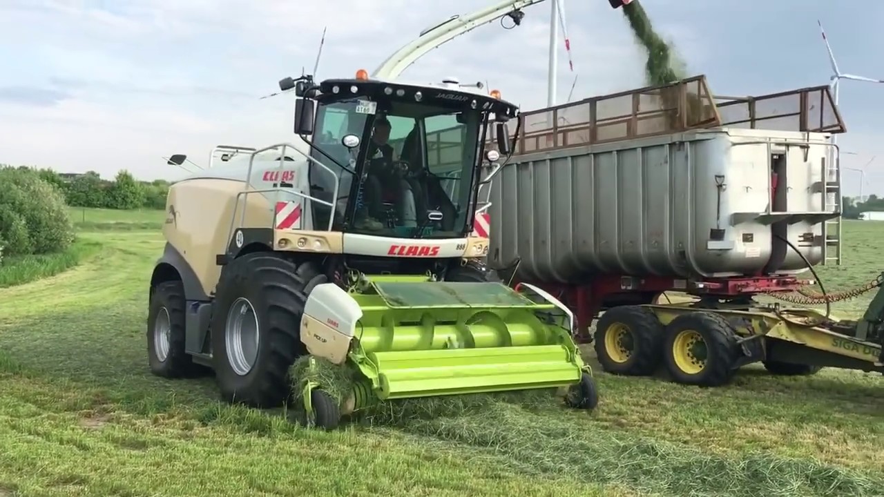 Gras Häckseln / Grasernte / Silage 2018 •Gut Hohen Luckow•Stotz•New Claas Jaguar•John Deere•Case•1/4