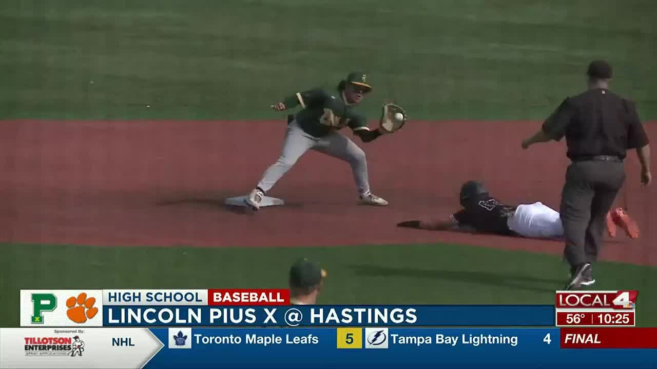 Lincoln Pius X-4, Hastings-1