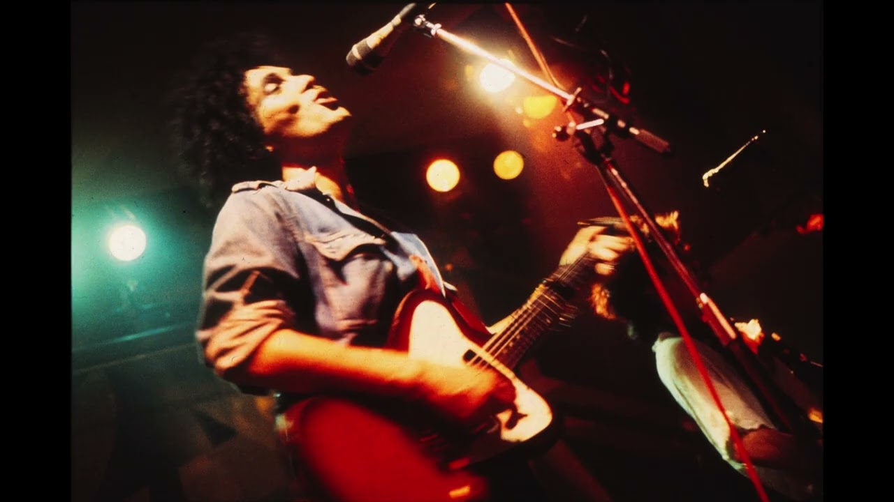 TEARDROPS / 風がビュービュー from 