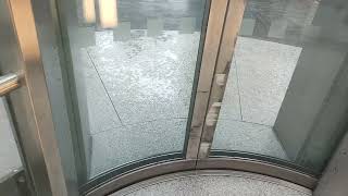 2010 Cylinder Elite Lift St Martin-In-The-Fields Crypt In Trafalgar Square