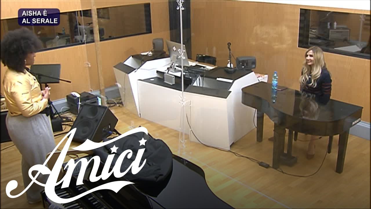 Amici 21 - Le parole di Lorella Cuccarini per Aisha