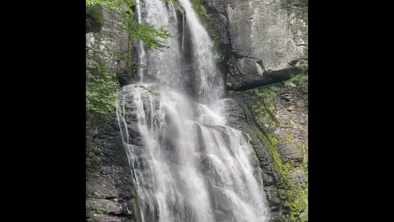 The Best Places to Hike / Bushkill Falls /The Most Beautiful Angel Waterfall / Pennsylvania .