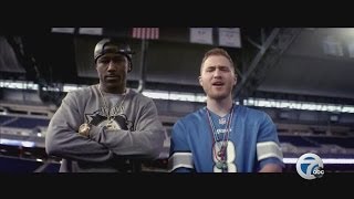 Datsyuk, Burleson lend a hand to Mike Posner music video in Detroit