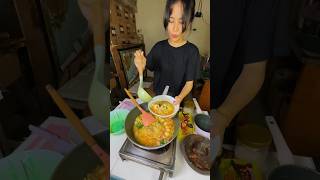 Masak Seblak Bareng Mbak Cantik shorts