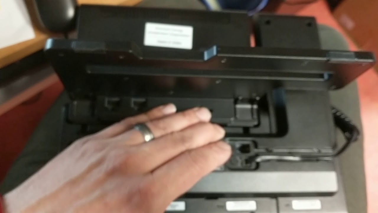 How Long Does It Take to Remove and Reattach the Cisco 8961 VoIP Phone Base? - YouTube