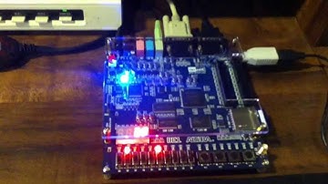 Atari 800XL computer FPGA loading 8bit Pac-man "Arcade"