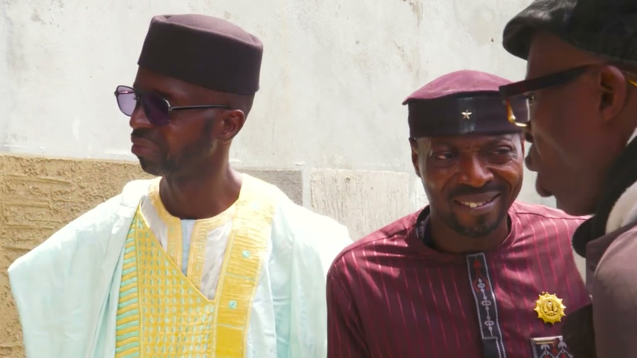  Il  fait une publication sur le vieux Brahima le vieux Brahima le fait arrêter le maire en prison 