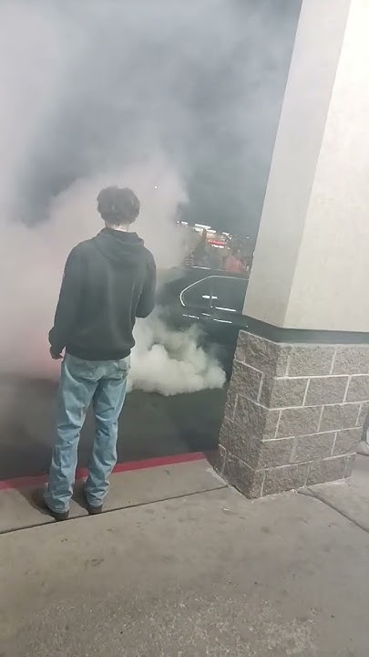 4-door-bmw-blowing-the-tires-off-in-front-of-autozone-youtube