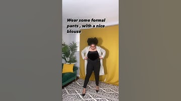 For the women who attend networking events, hangout with business related friends or coworkers ❤️