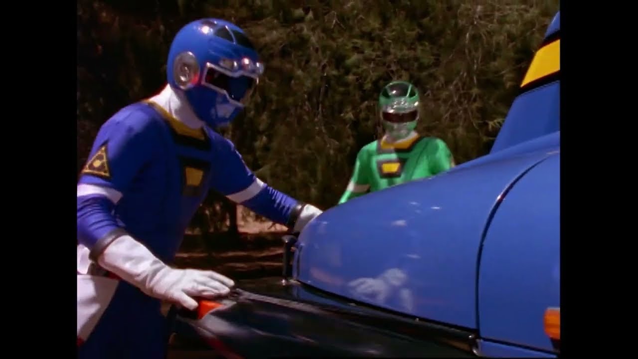 Fuego en el tanque | Turbo | Episodio Completo | S05 | E33 | Power Rangers en Español