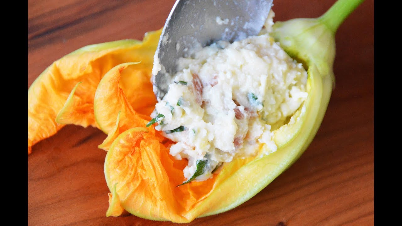 Summer Zucchini Flowers Stuffed and Tempura Battered YouTube
