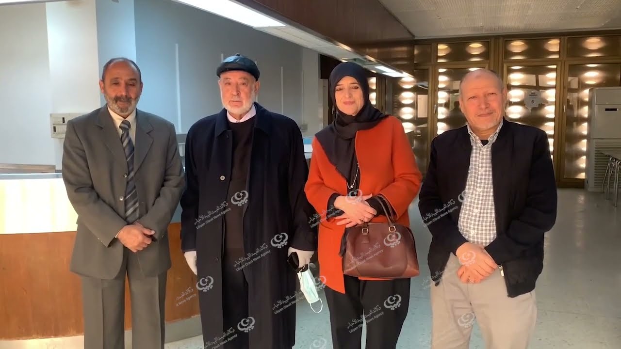 دفعة (1993) كلية الصيدلة طرابلس تلتقي بعد (30) عاما من تخرجها وتكرم أساتذتها  LCNA