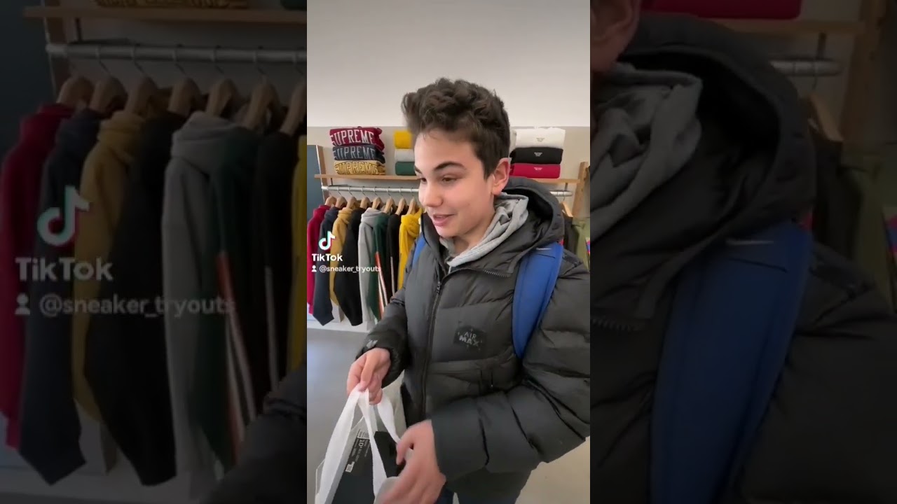 Supreme Store Berlin