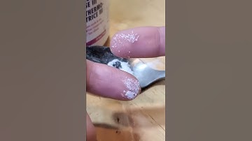 grinding down the salt before mixing with thermal paste #shorts