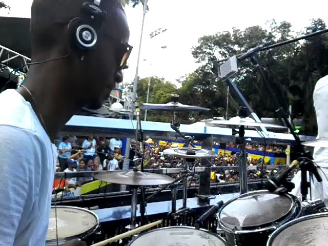 Lucas Batera.... Carnaval de Salvador 2018 Igor Kannário A Maior Pipoca do Mundo class=