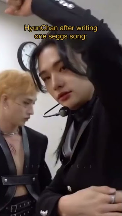 So red lights was just a peek of hyunchan's relationship,ok...