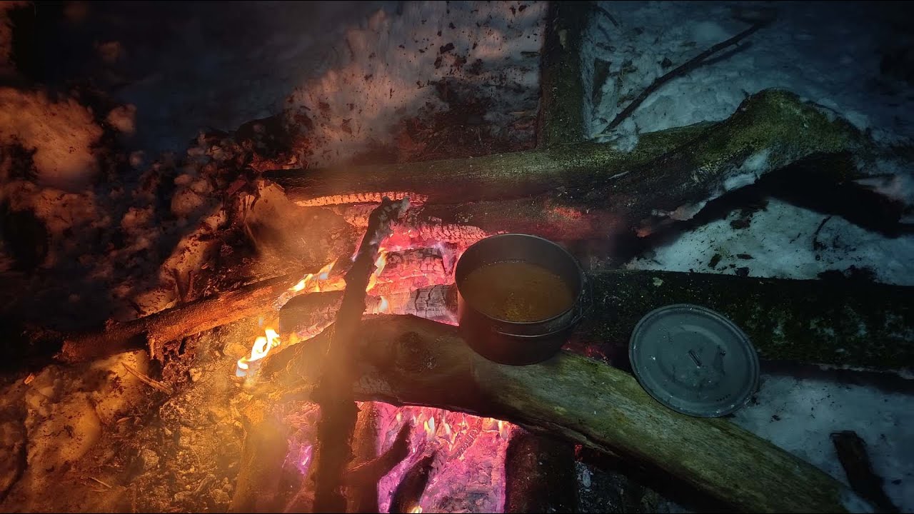 testarea rucsacului de urgenta iarna - adapost, hamac, mancare, vreme frumoasa, foc siberian