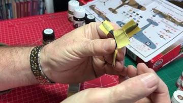 Weathering propeller blades and spinner on WW2 Hawker Hurricane 1:48 - Video 1