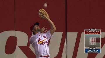 CHC@STL Gm1: Grichuk makes the catch on warning track