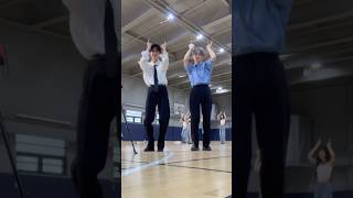 Unforgiven을 추고있는 사람은 몇명인지 구하시오.