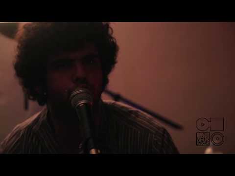 Século Apaixonados - Medo da Cidade Quando Chove ( ao vivo @colab.rj )