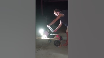 Artificial Intelligence Electric Car!! Controlled By Stop Light!! | #ai #artificialintelligence