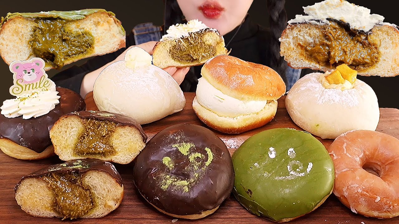 (СУБТИТРЫ) ASMR Шоколадный пончик с кремом из Дубая #мукбанг #мукбангсзавязаннымипончиками