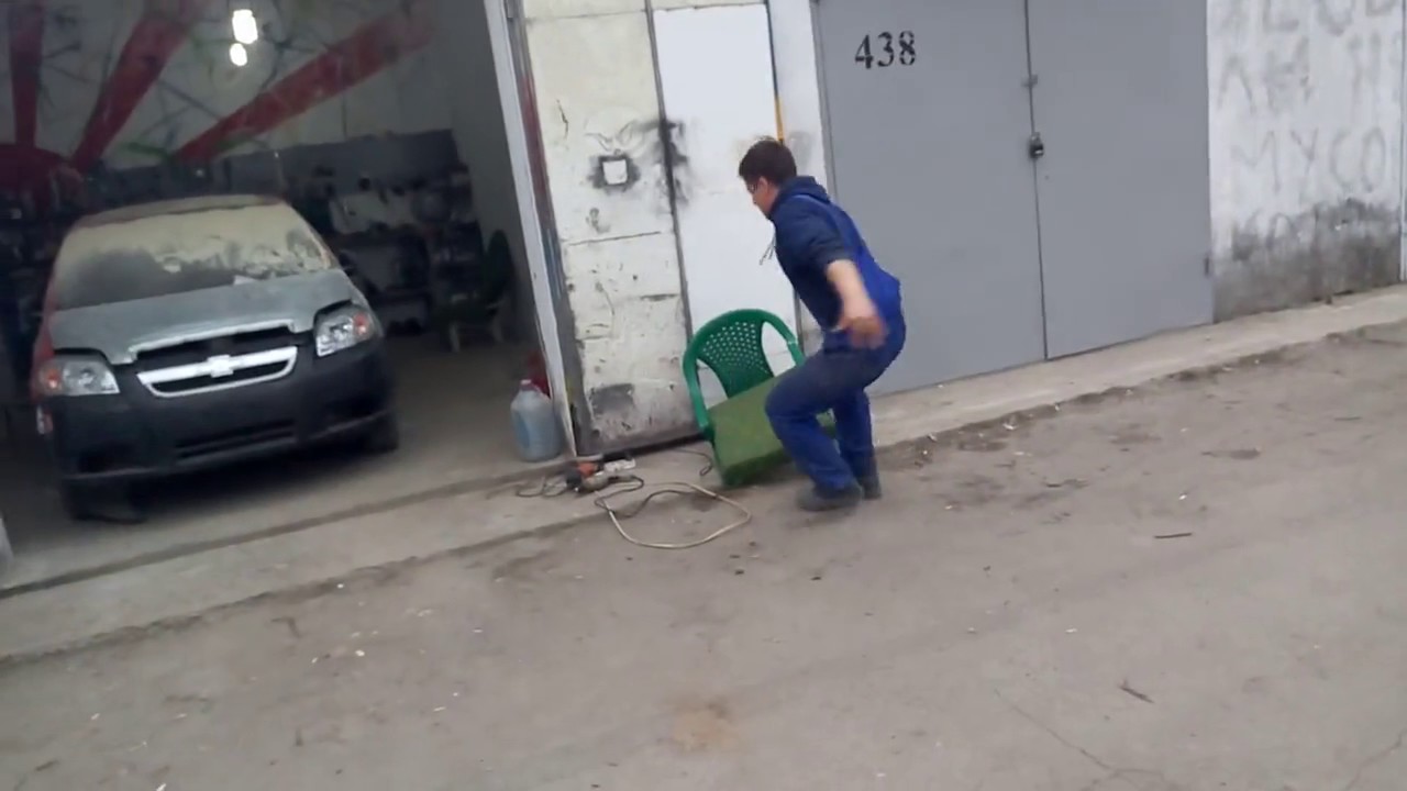 Таран на машину