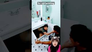 Cari tempat sembunyi‼️@ZachKing