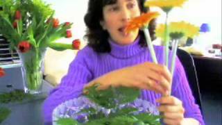 How to Arrange Flowers 2